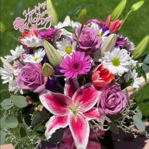 Medium Flower Bouquet for Mothers Day